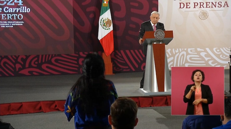 El presidente López Obrador da una conferencia de prensa