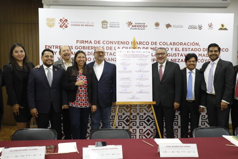 Title: Firma de convenio marco de colaboración entre gobiernos de la Ciudad de México y el Estado de México