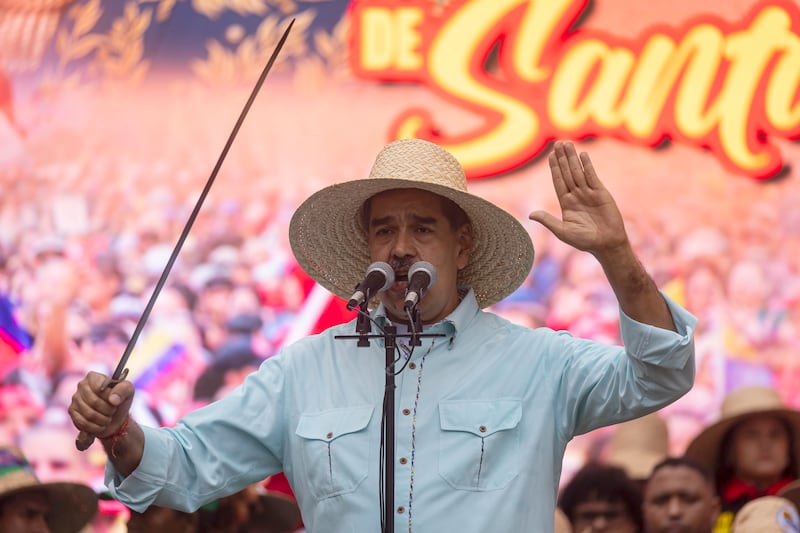 maduro-bolívar-2025