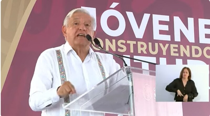 El presidente Andrés Manuel López Obrador durante una conferencia de prensa.