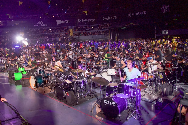 Bateristas en concierto