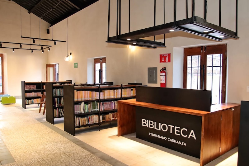 Recepción de bibliotaca Venustiano Carranza en Chiapas