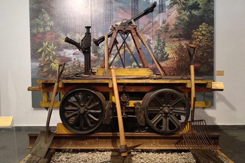 Herramientas antiguas de ferrocarril