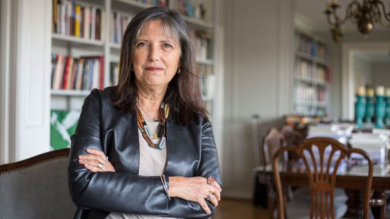 La escritora Elena Ferrante