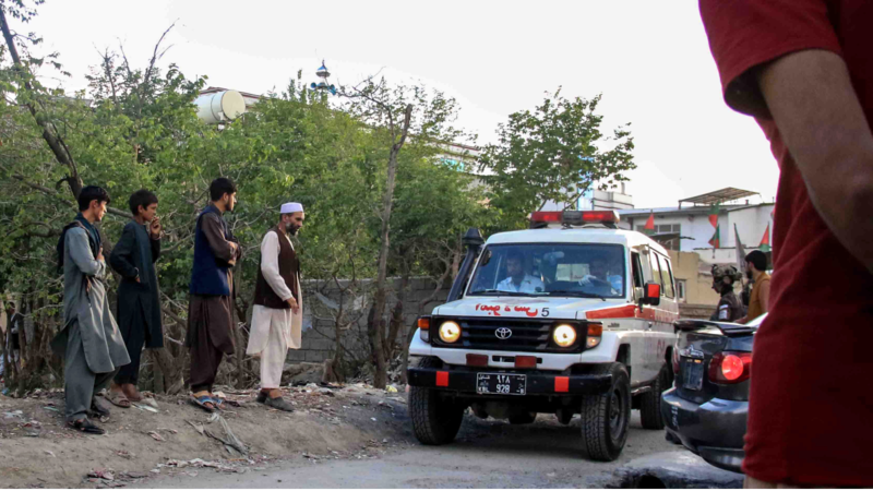 Atentado en Kabul deja al menos 100 muertos y 200 heridos