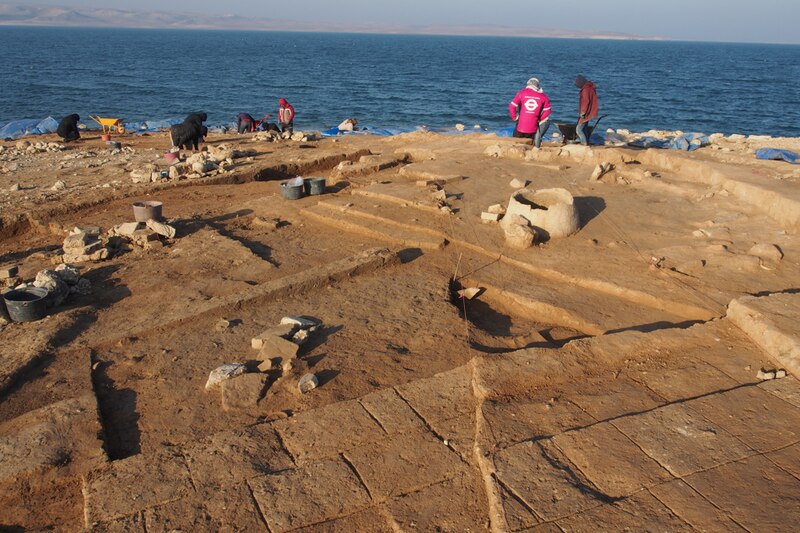 Excavaciones arqueológicas en un yacimiento de la Edad del Bronce