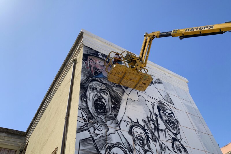 Creación de un mural urbano