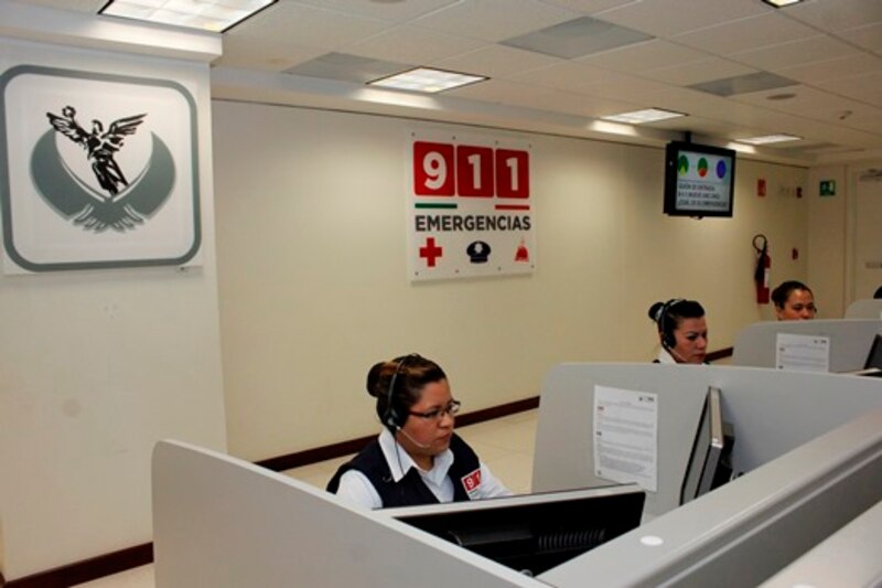 Centro de atención de llamadas de emergencia 911