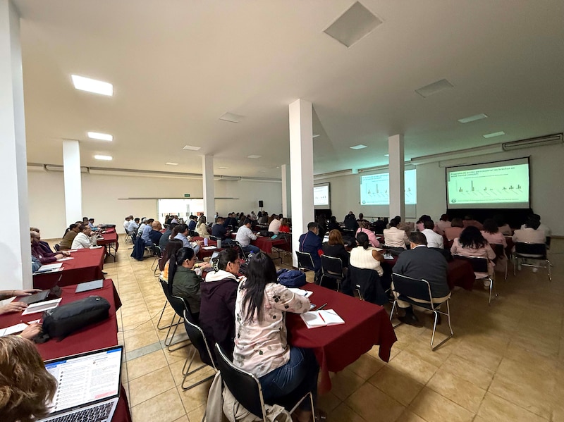 El IMSS busca fortalecer la estrategia 2-30-100 para este año: dos millones de cirugías, 30 millones de consultas de especialidad y otorgar 100 millones de consultas de medicina familiar