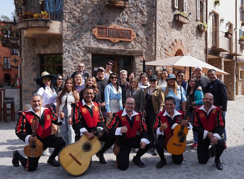 Inauguración de la tienda MAJA en Val'Quirico