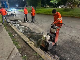 Suma Tlajomulco cuadrillas para atender baches durante el temporal
