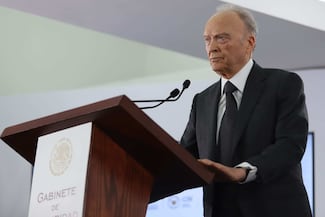 ¿Quien es Alejandro Gertz Manero?, cargos en varios sexenios de todos los colores