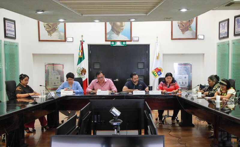 Reunión de trabajo de la Comisión de Hacienda, Presupuesto y Cuenta Pública del Congreso del Estado de Quintana Roo.