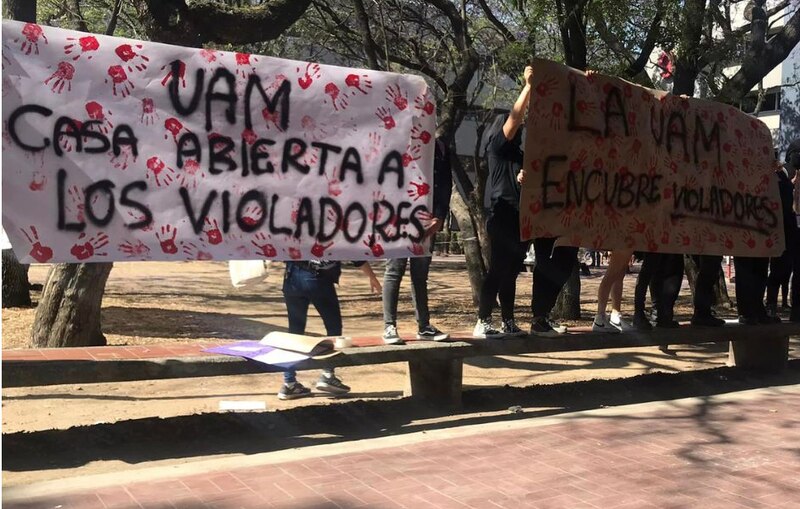 Protesta contra la violencia de género en la Universidad de Chile