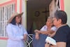 Esthela Damián recorre la colonia San José en Iguala Guerrero para promover la defensa de la soberanía nacional