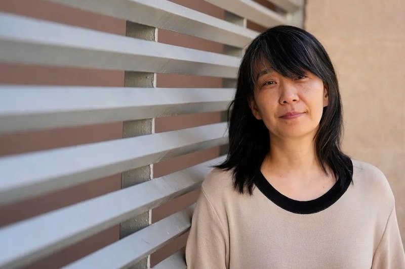 Han Kang, ganadora del Nobel de Literatura 2024, autora de "La vegetariana" y "Actos humanos", premiada por su exploración del trauma y la identidad