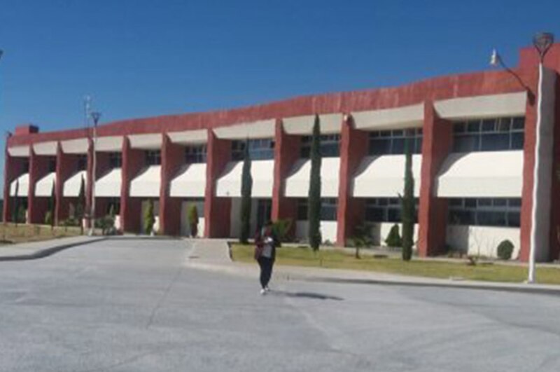 Edificio de la Facultad de Ciencias Políticas y Sociales de la Universidad Autónoma de Chihuahua