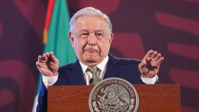 El presidente Andrés Manuel López Obrador da un discurso.