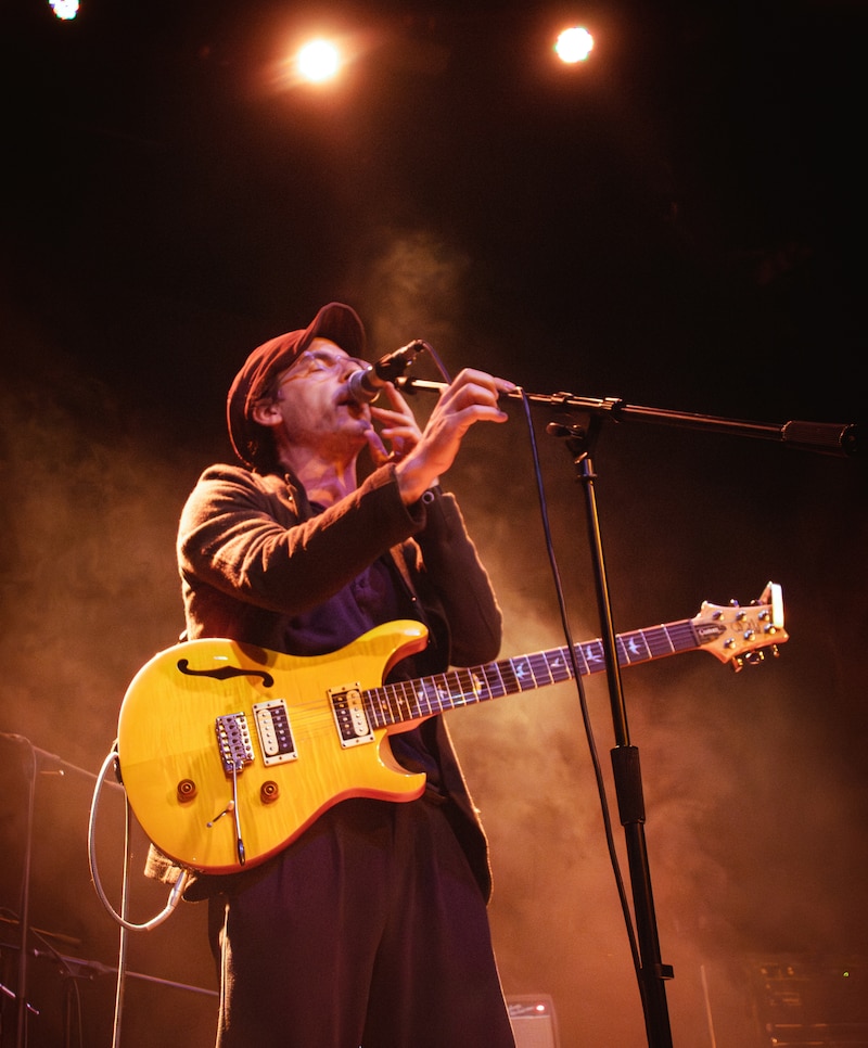 Clap Your Hands Say Yeah en su presentación del 7 de junio en Foro Puebla