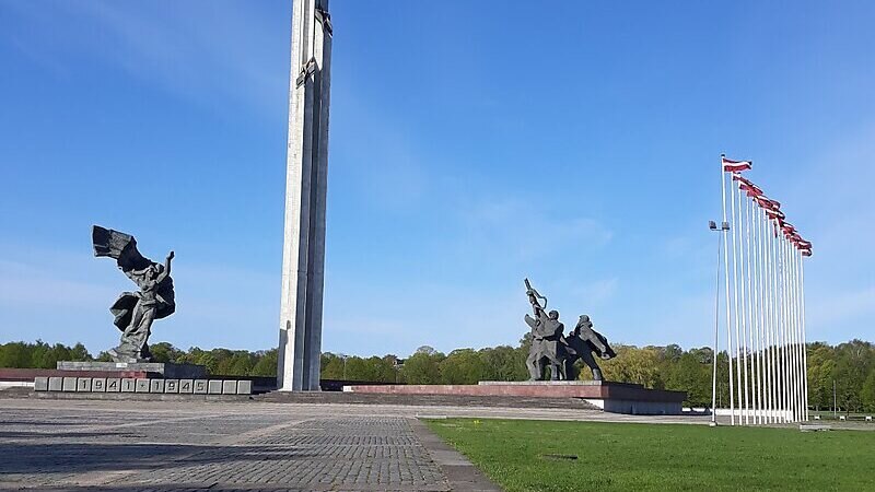 Monumento a la Victoria en la Gran Guerra Patria, Riga, Letonia