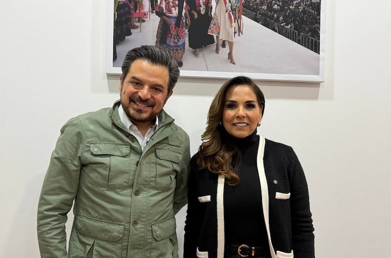 Gobernadora Mara Lezama Espinosa y el director general del IMSS, Zoé Robledo