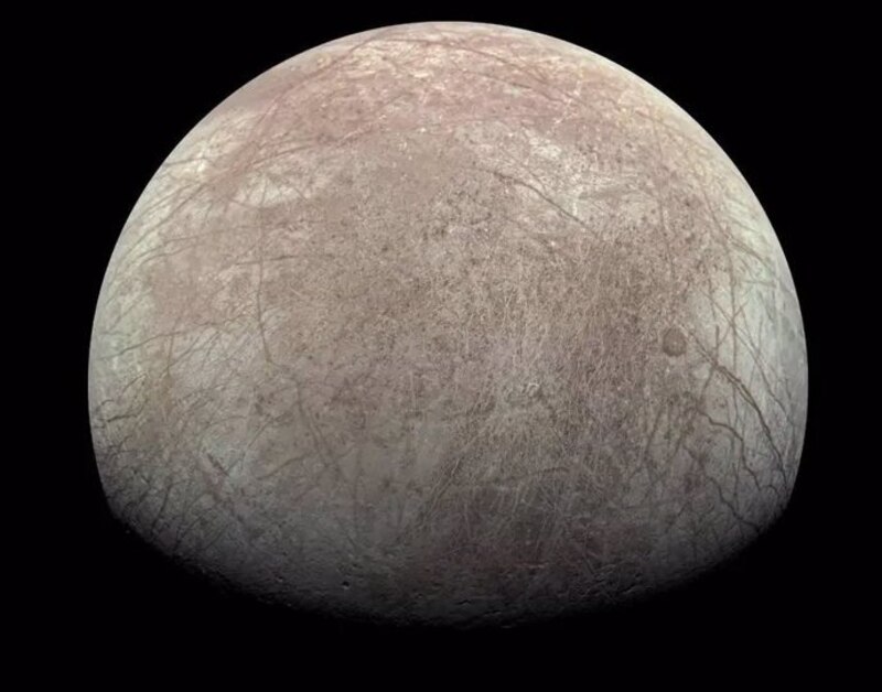 Encélado, la luna helada de Saturno