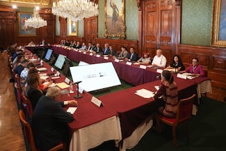 Yeraldine Bonilla y Sheinbaum supervisan avances del IMSS Bienestar