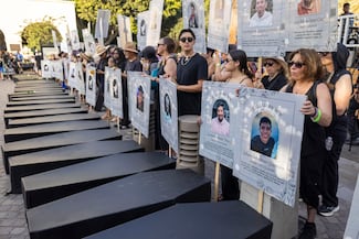 Demócratas denuncian que ICE ocultó pruebas sobre muerte de mexicano en Houston