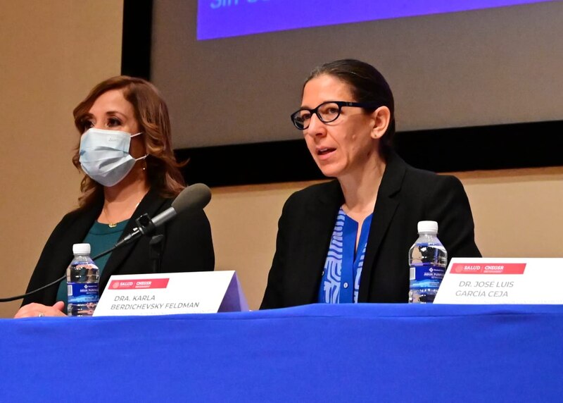 Conferencia de prensa sobre la pandemia de COVID-19