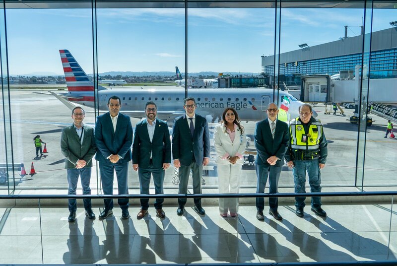 Inauguración de la nueva ruta aérea Toluca-Los Ángeles