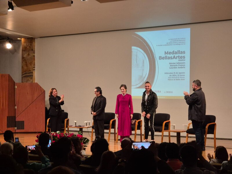 Title: Entrega de las Medallas Bellas Artes 2023
