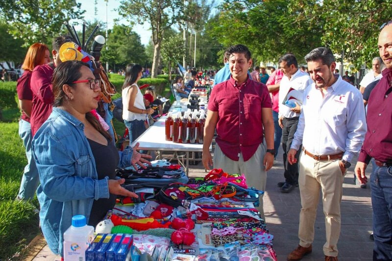 Feria de artesanías en México