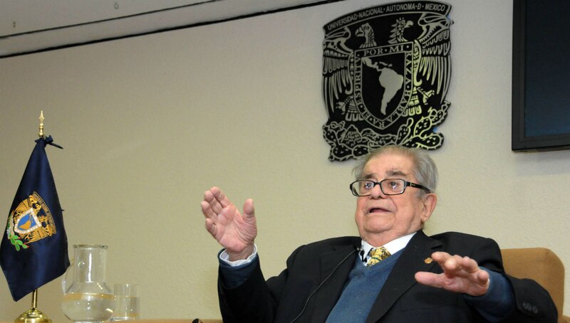 El rector de la UNAM, José Narro Robles, durante una entrevista.