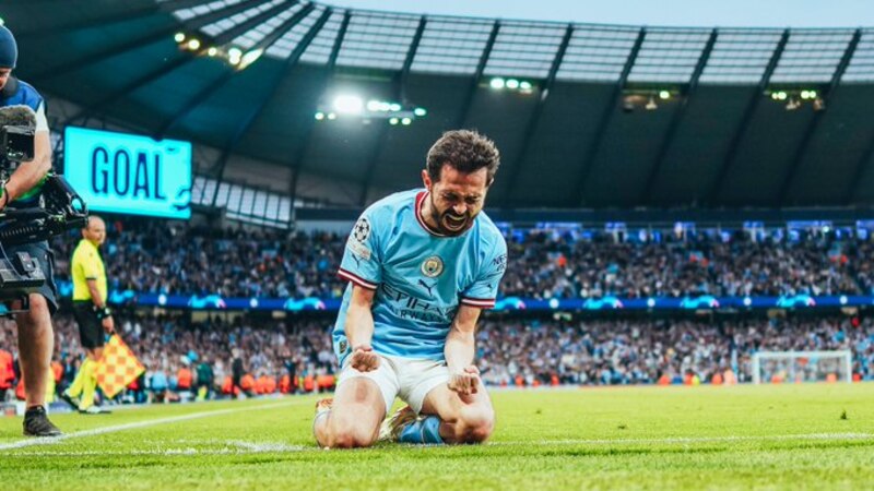 El jugador del Manchester City, İlkay Gündoğan, celebra el gol de la victoria en la final de la Liga de Campeones de la UEFA de 2021.