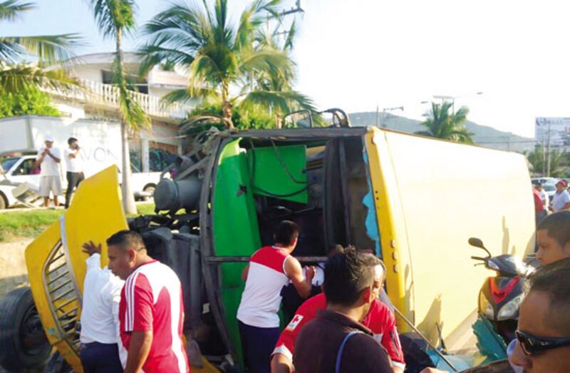 Accidente de autobús en México deja varios heridos