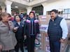 Gobierno de Texcoco entregó uniformes y arcones navideños a personal sindicalizado