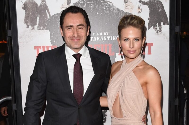 Quentin Tarantino y su esposa Daniella Pick en el estreno de Los odiosos ocho