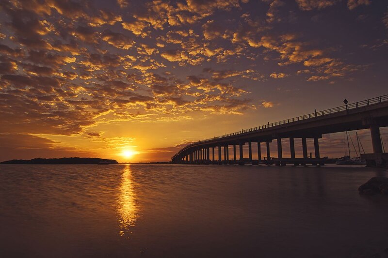 Atardecer en el puente