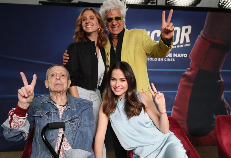 El elenco de la película "El boxeador" en la presentación de la cinta en Madrid