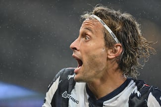 Sergio Canales lidera el triunfo de Rayados sobre América en la Liguilla