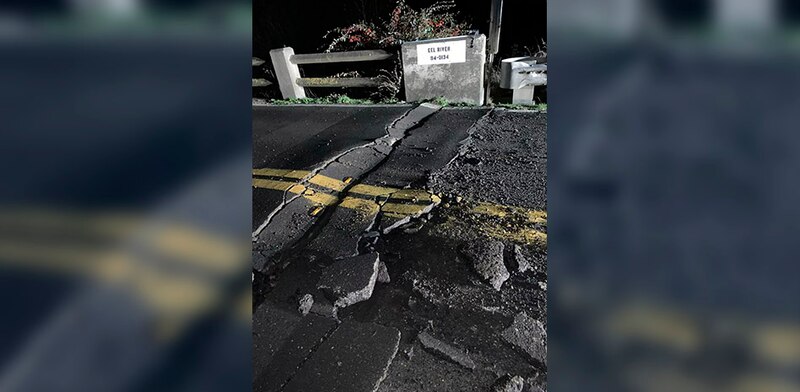 Se abre la tierra en California tras el terremoto de 6,4