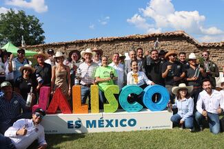 Jalisco impulsa la proyección internacional de la raicilla desde Atenguillo