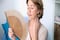 Menopausia, etapa de la vida de la mujer, que no debe vivirse en silencio 
