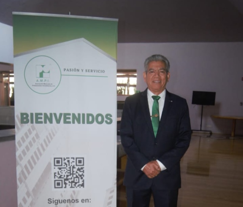 Alcalde de AMPI da la bienvenida a los visitantes