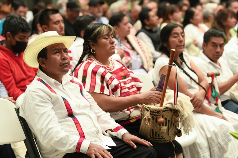 Indígenas mexicanos en una ceremonia