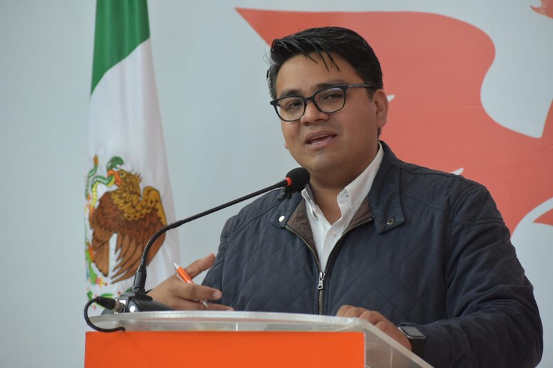 El político mexicano Ricardo Monreal durante una conferencia de prensa