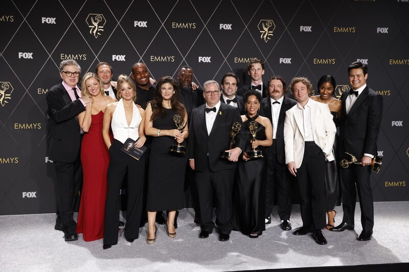 Elenco de The Americans en la alfombra roja de los Emmy 2018