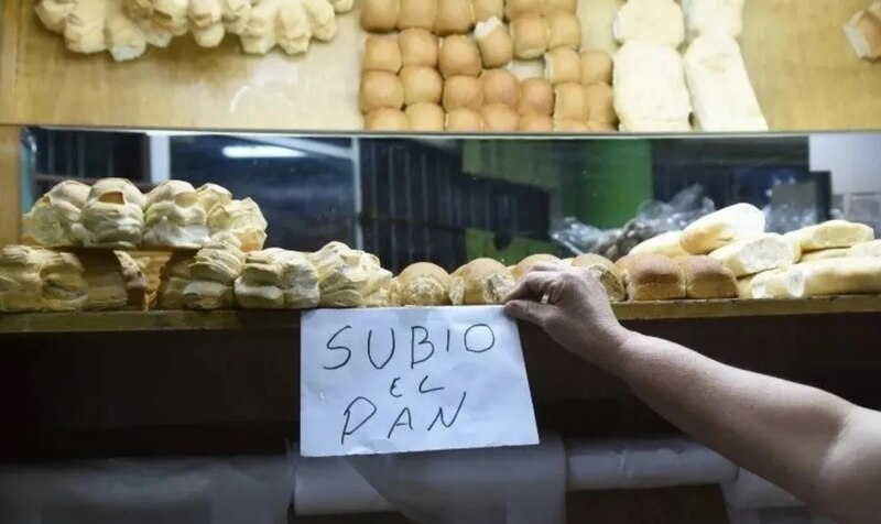 ¡El pan subió!