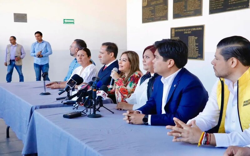 Conferencia de prensa encabezada por la presidenta municipal
