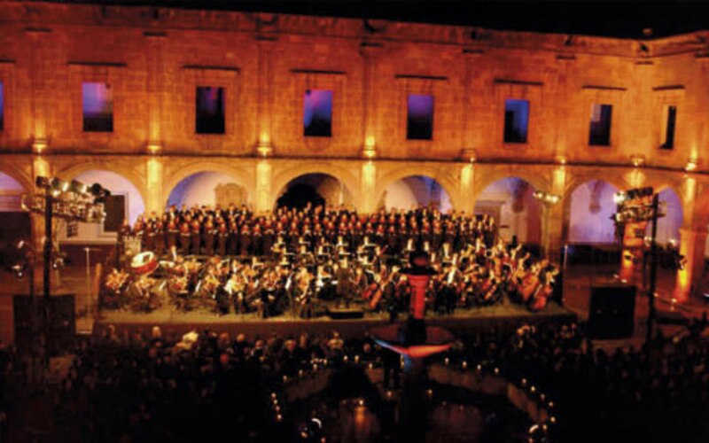 Concierto de la Orquesta Sinfónica Nacional en el Alcázar de Chapultepec
